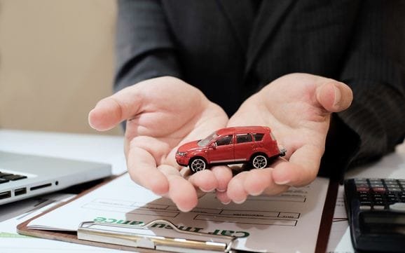 Unlimited Earning Potential: A Career in Insurance Sales in Dubai